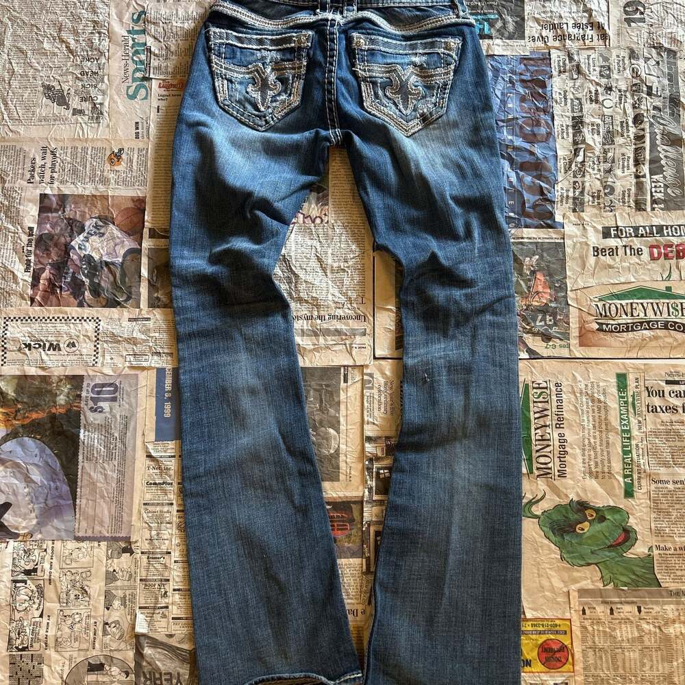 Rock Revival Women's Mid-Rise Bootcut Jeans with Embellished Pockets size 25